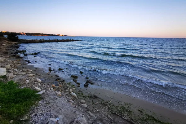 Bulgaarse Zwarte Zee in het dorp Ravda — Stockfoto