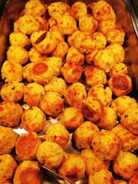 Taze patates kroketi çok güzel bir yemek geçmişi var.