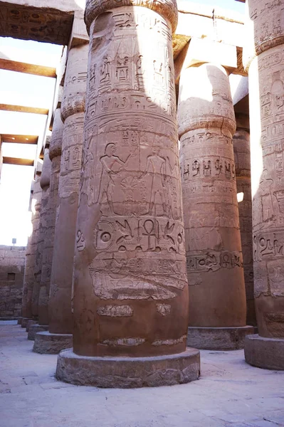 카르나크 이집트 신전에 위선적 — 스톡 사진