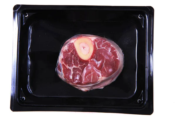 Carne Crua Com Osso Isolado Fundo Branco — Fotografia de Stock