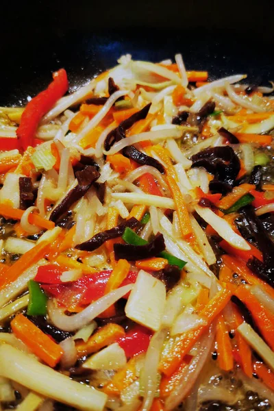 中華野菜を調理の背景として — ストック写真