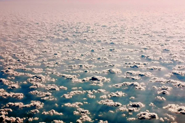 Wolken Van Het Vliegtuig Als Zeer Mooie Achtergrond — Stockfoto