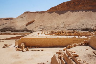 Mısır 'daki eski Hatshepsut Tapınağı