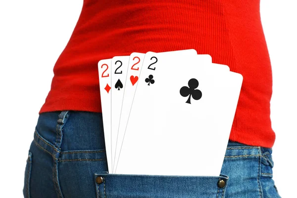 ジーンズで女性の背面ポケットに 枚のカード — ストック写真