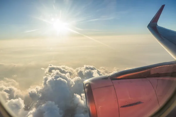 Nuages Ciel Vus Travers Fenêtre Aéronef — Photo