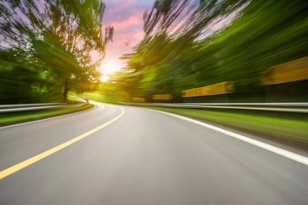 Bewegung Verschwommen Autobahn Auf Bergen — Stockfoto