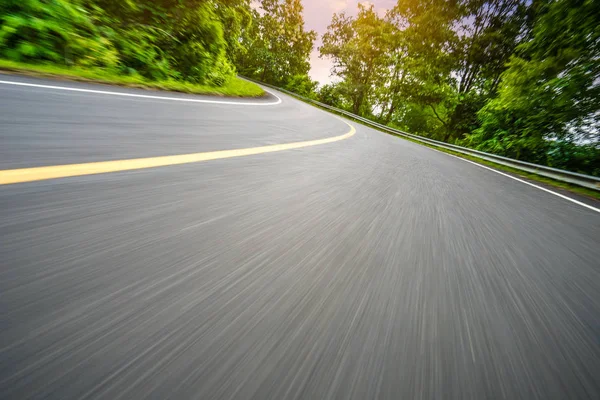 Bewegung Verschwommen Autobahn Auf Bergen — Stockfoto