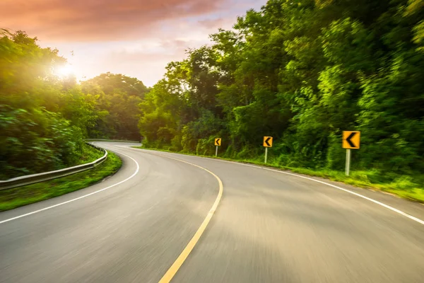 Bewegung Verschwommen Autobahn Auf Bergen — Stockfoto