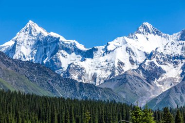 dağlar: Xinjiang, China