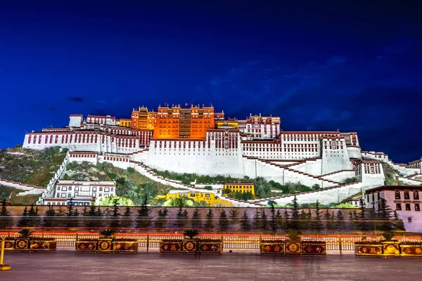 Potala-Palast in Tibet von China — Stockfoto