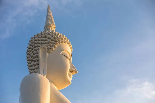 Buddha statue building in Thailand — Stock Photo, Image