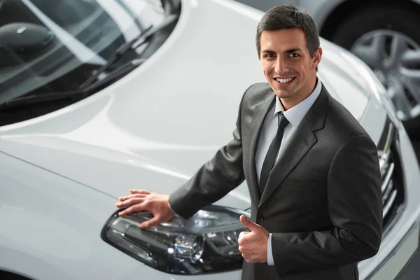 Car sales — Stock Photo, Image