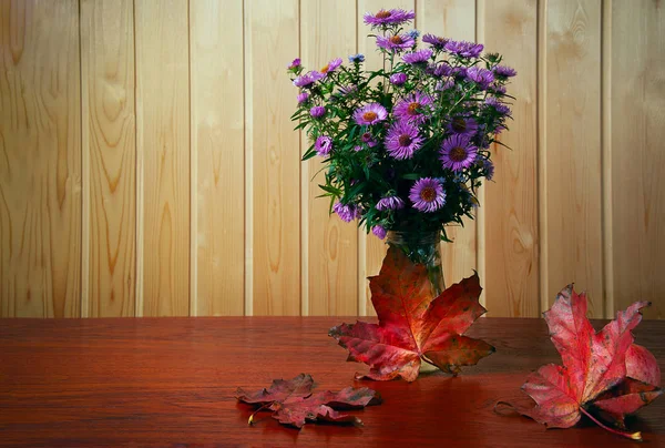 Autumn still life with bunch of flowers — Stock Photo, Image