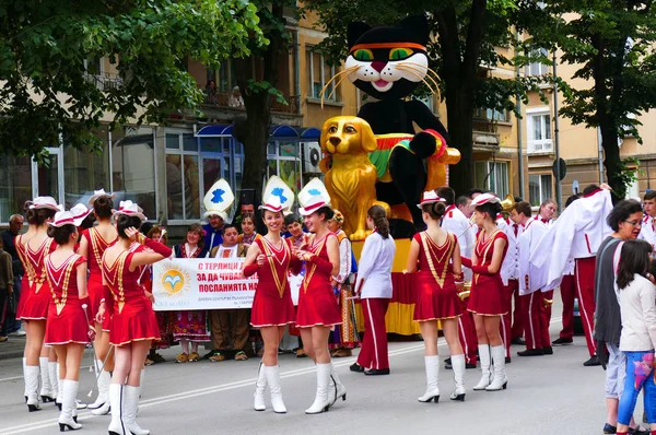 Gabrovo Bulgaria Mayo 2018 Carnaval Tradicional Humor Sátira Arte Callejero — Foto de Stock