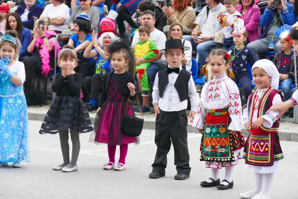 Gabrovo Bulgaria Mayo 2018 Carnaval Tradicional Humor Sátira Arte Callejero —  Fotos de Stock