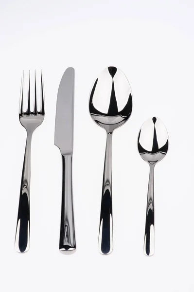 Satz Gabel, Messer und Löffel isoliert auf weiß. — Stockfoto