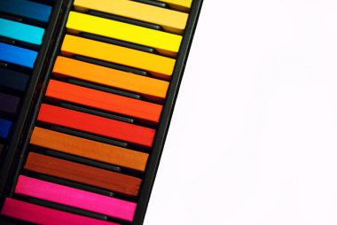 pastel bir sanatçı seçim