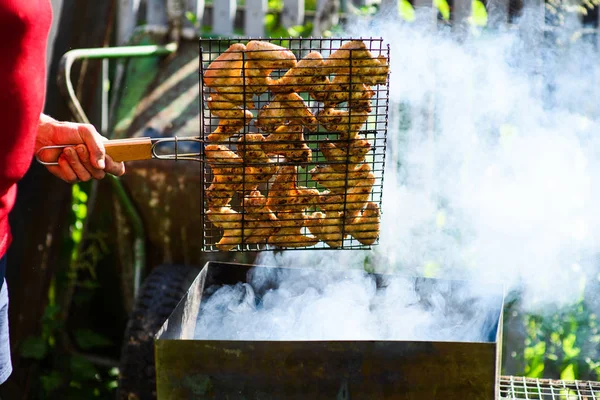 Patas de pollo picante a la parrilla —  Fotos de Stock