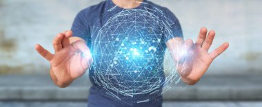 İşadamı dijital üçgen küre hologram 3d render patlayan kullanarak arka plan bulanık üzerinde