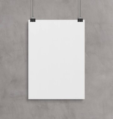 Beton duvar klipleri mockup önünde asılı boş beyaz poster