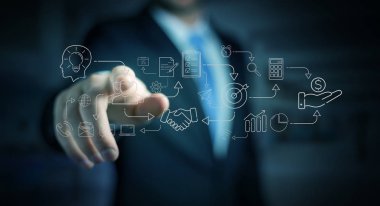 İnce çizgi simgesini proje planı sunusu kullanarak arka plan bulanık üzerinde işadamı