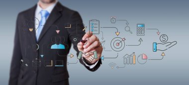 İnce çizgi simgesini proje planı sunusu çizim arka plan bulanık üzerinde işadamı