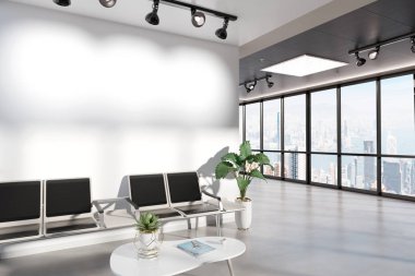 Büyük pencereler ve güneş pas ile bekleme odası mockup boş duvar