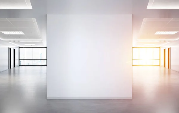 Blank squared wall in office mockup with large windows and sun p — Stock Photo, Image