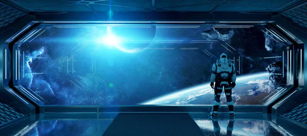 Astronauta en nave espacial futurista observando el espacio a través de un gran — Foto de Stock