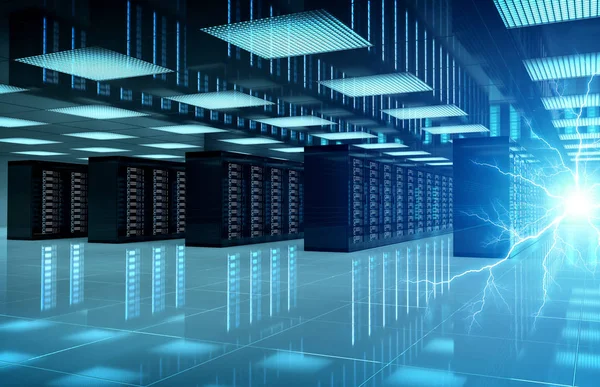 Блискавка електрики в серверах система зберігання даних центру обробки даних — стокове фото