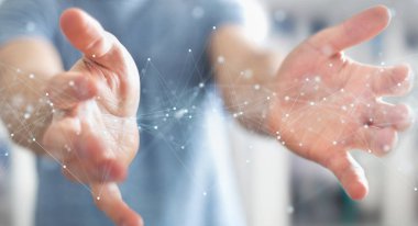 Nokta ile yüzen dijital ağ bağlantılarını kullanan işadamı