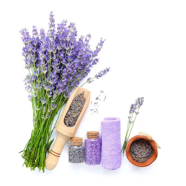 Cosmetici Naturali Con Fiori Lavanda Sfondo Bianco — Foto Stock