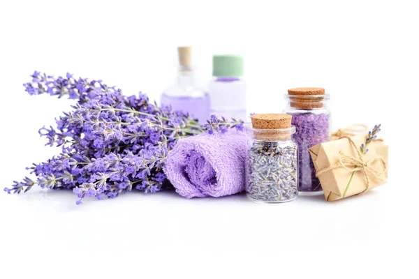 Productos Spa Flores Lavanda Sobre Fondo Blanco — Foto de Stock