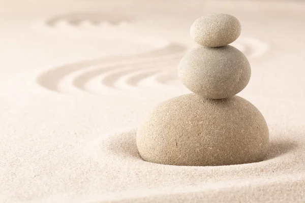 Yoga Spa Bienestar Fondo Arenoso Con Piedra Zen Redonda Jardín —  Fotos de Stock