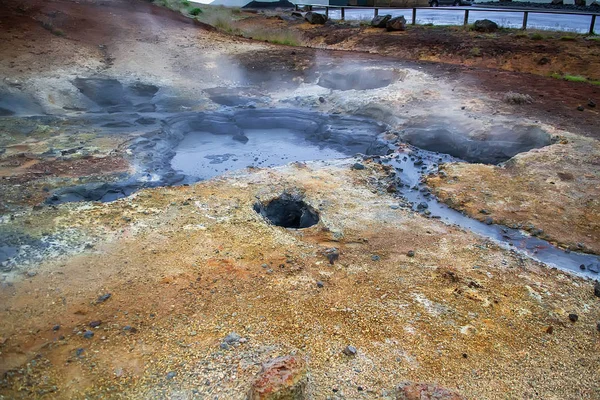 Seltun geothermal area in Krysuvik, Reykjanes peninsula, Iceland. Destination de voyage célèbre — Photo