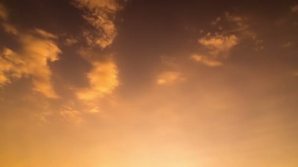 Timelapse nubes en el cielo al atardecer — Vídeos de Stock