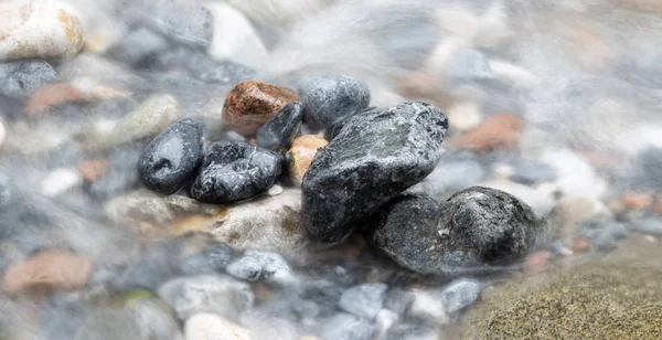 Rocks in the river in nature — Stock Photo, Image