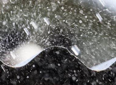 Çatıya Yağmur yağar