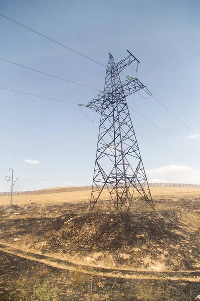 砂漠の電柱 — ストック写真