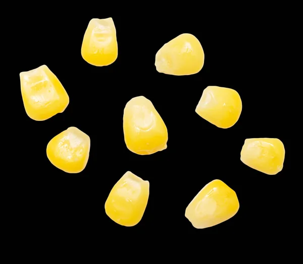 Corn on a black background. close-up — Stock Photo, Image