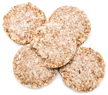 Beyaz arka planda tam tahıllı ekmek.