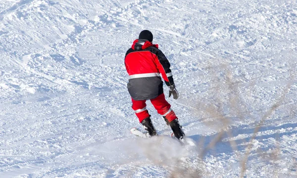 겨울에는 스키 남자 — 스톡 사진