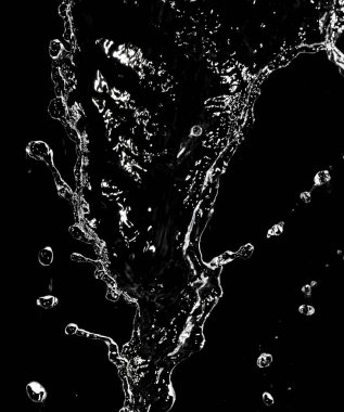 sprey su siyah zemin