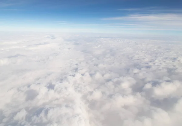 雲。飛行機からの眺め — ストック写真