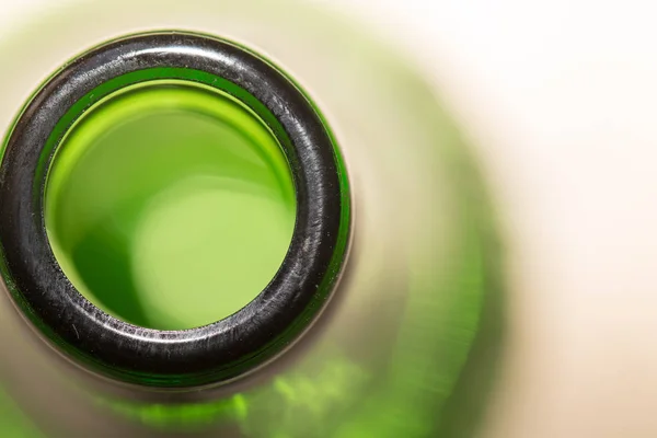 Green glass bottle neck. close — Stock Photo, Image