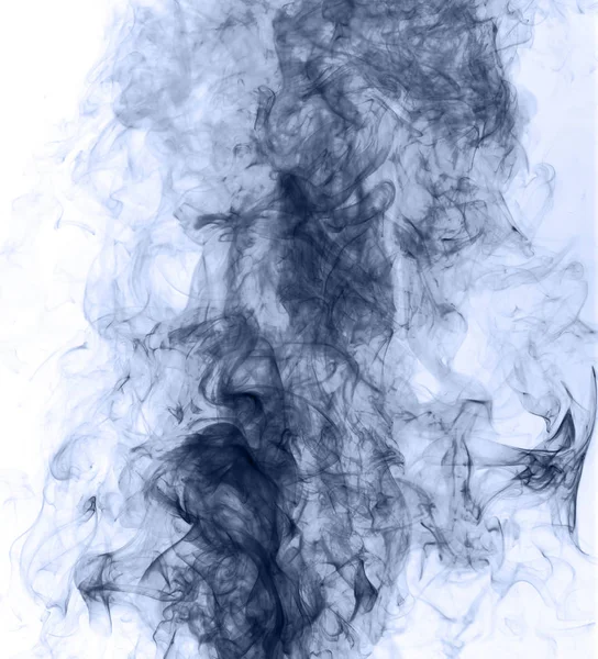 Fumo azul sobre um fundo branco. inversão — Fotografia de Stock