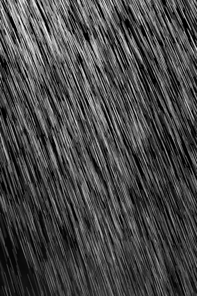 Βροχή σε μαύρο φόντο — Φωτογραφία Αρχείου