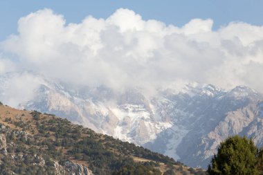 Doğa Kazakistan dağlarında