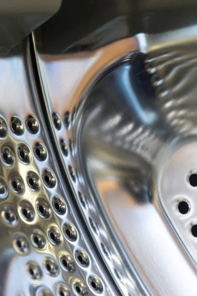Барабанная стиральная машина в качестве фона — стоковое фото
