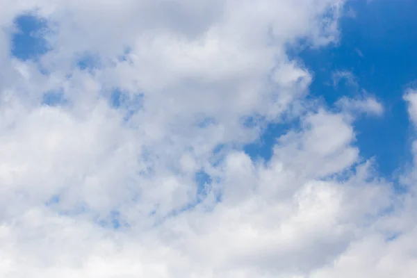 Schöne Wolken Blauen Himmel Als Hintergrund — Stockfoto